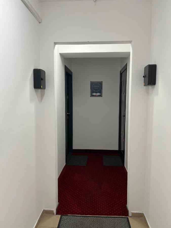 Bulevard Mansards 萨图马雷 外观 照片